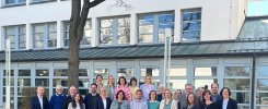 Gruppenbild der TeilnehmerInnen am Frühjahrstreffen der oberfränkischen Bildungsregionen zum Thema "Inklusion"